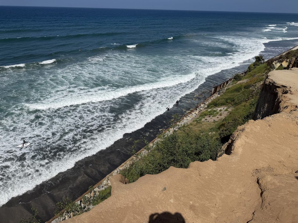 Pacific Ocean coastline in Del Mar, California